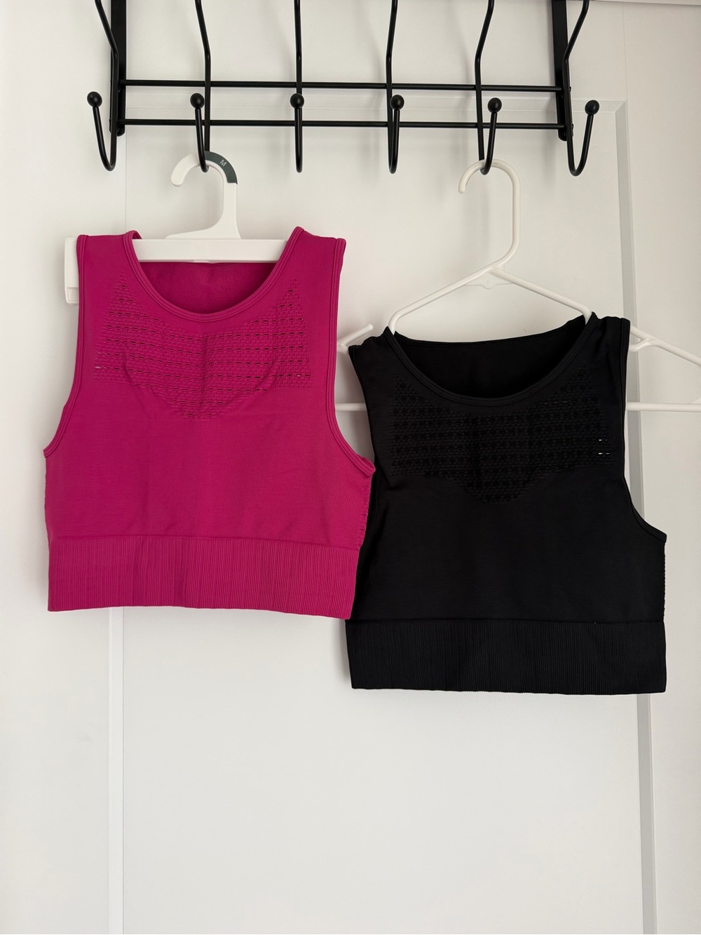 Set of Sweaty Betty Seamless Ribbed Crop Workout Top